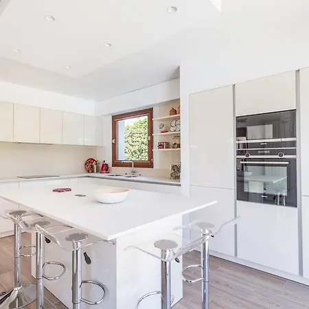 Apartment , ,250m Du Miramar, Biarritz