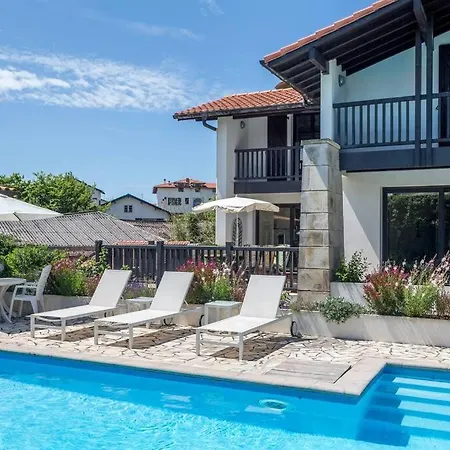 , ,250m Du Miramar, Apartment Biarritz